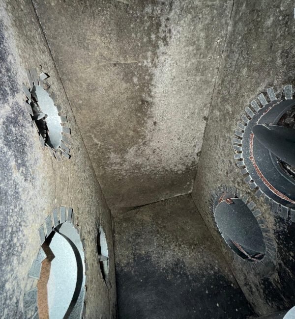 AIR DUCT CLEANING